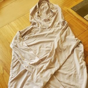 Athleta LS hooded shirt/tee